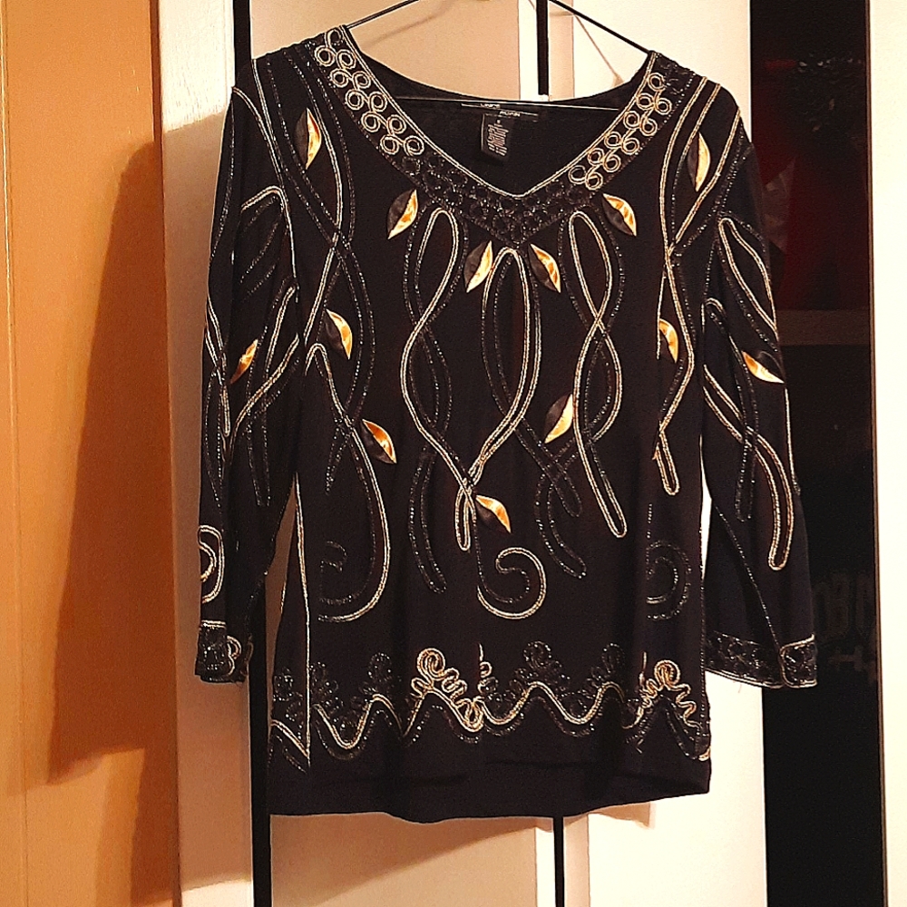 3/4 length small blouse
